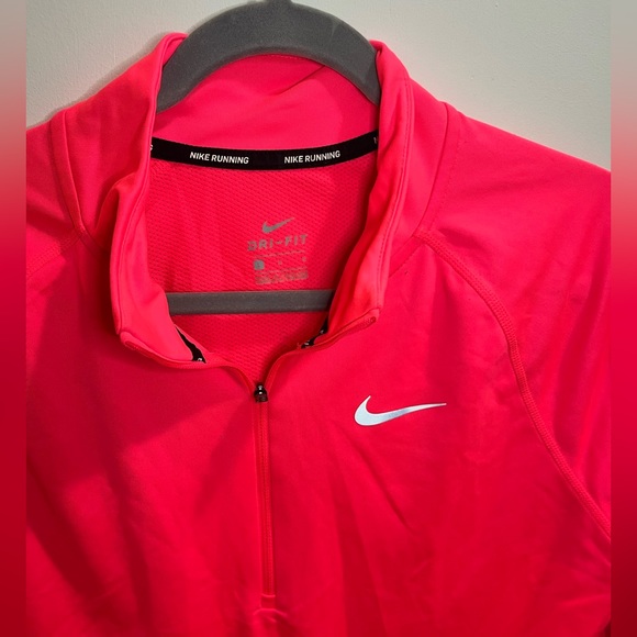 Nike Dri-Fit Top - Picture 2 of 5